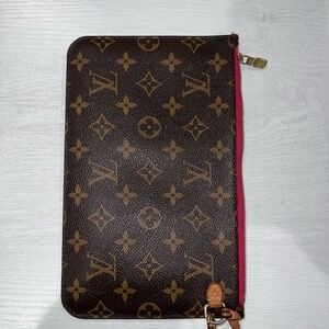 LV NEVERFULL MM Wristlet